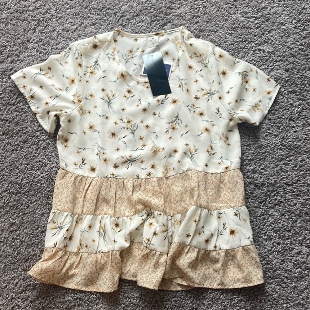 Flowy flower shirt